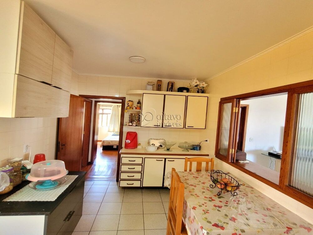Apartamento à venda com 3 quartos, 194m² - Foto 7