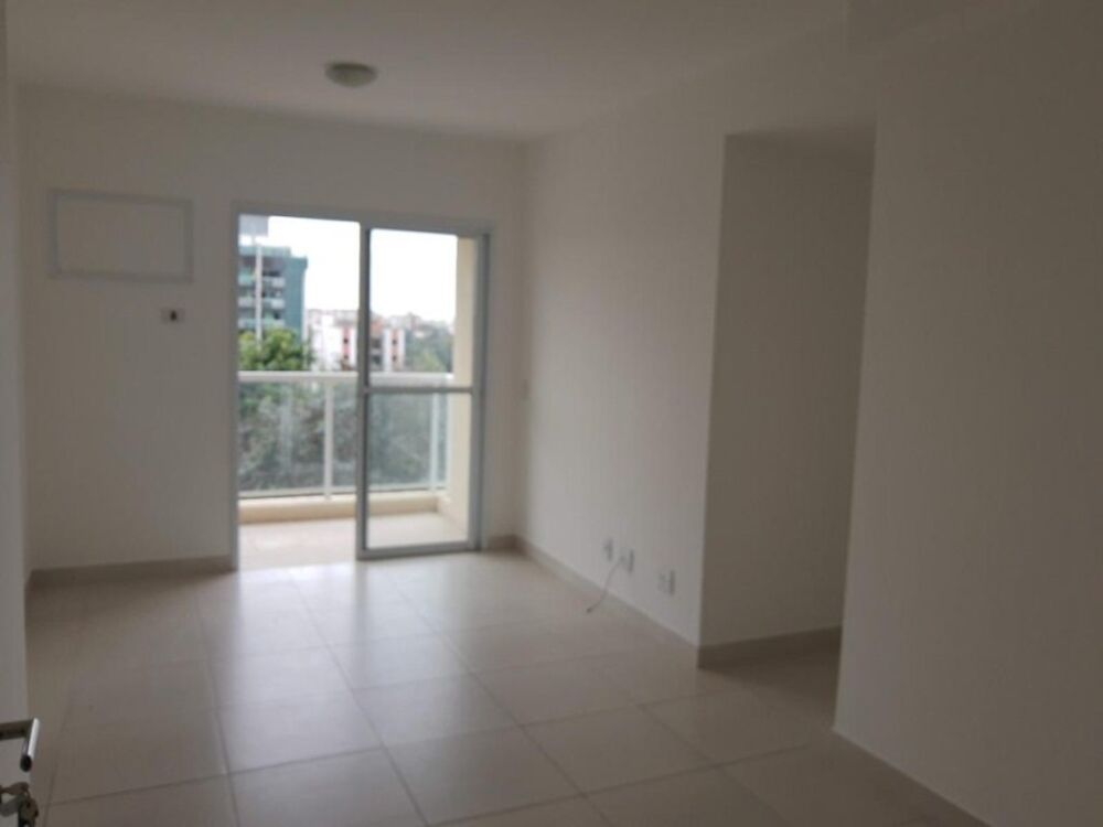 Apartamento à venda com 2 quartos, 62m² - Foto 1