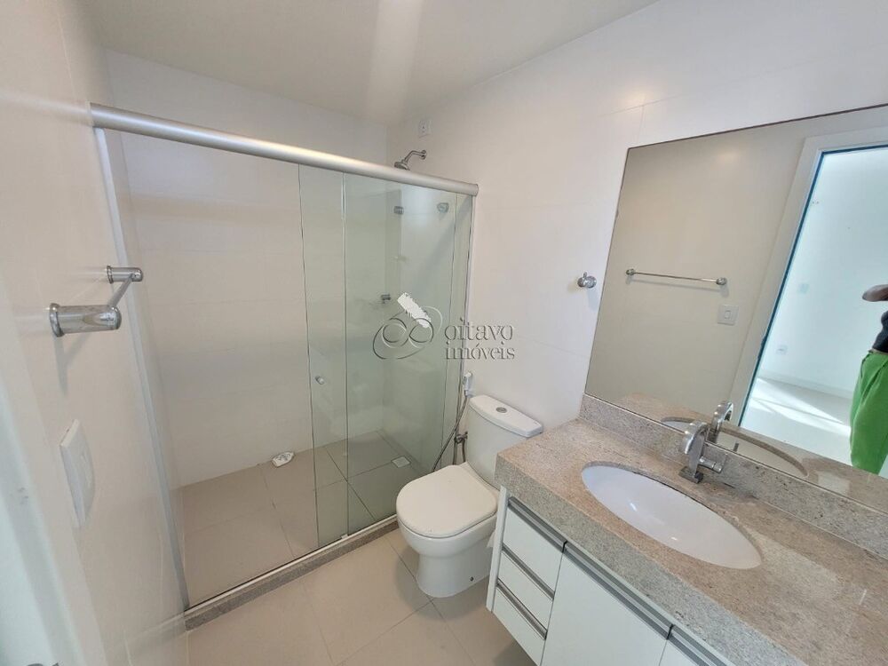 Apartamento para alugar com 3 quartos, 145m² - Foto 1