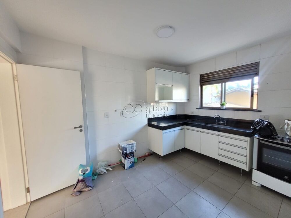 Apartamento para alugar com 3 quartos, 145m² - Foto 4
