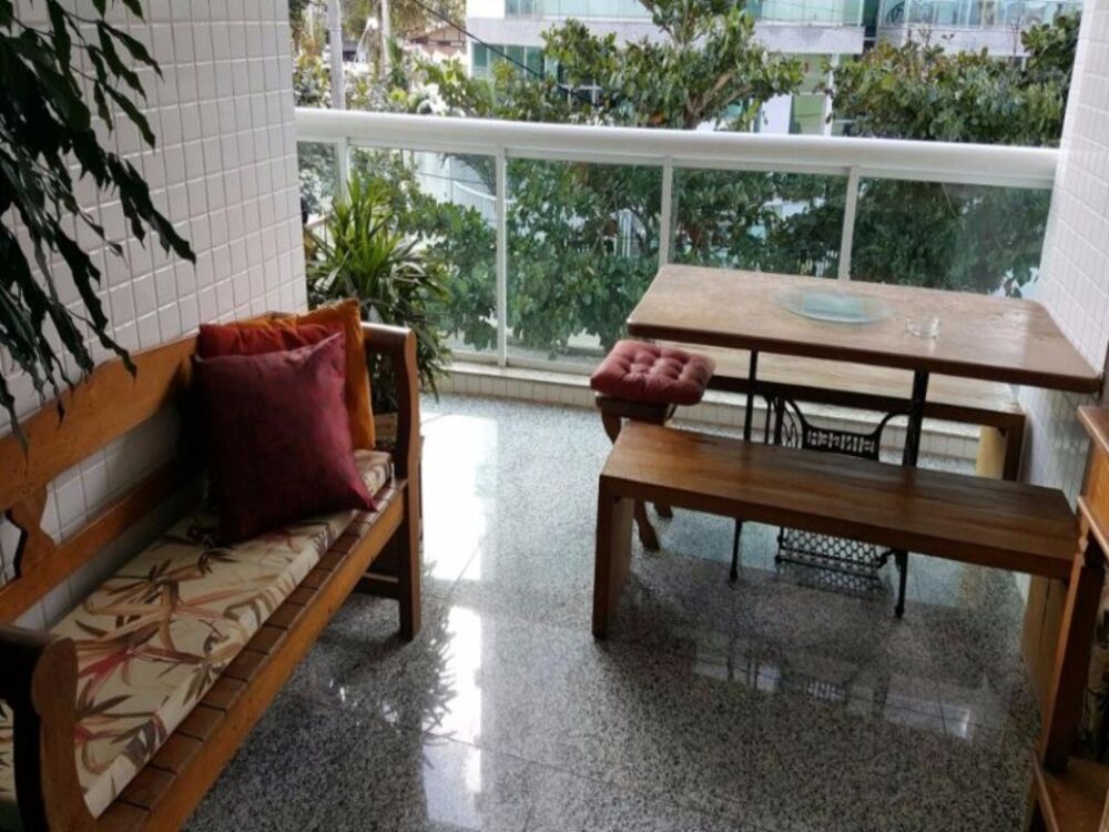 Apartamento à venda com 3 quartos, 135m² - Foto 4