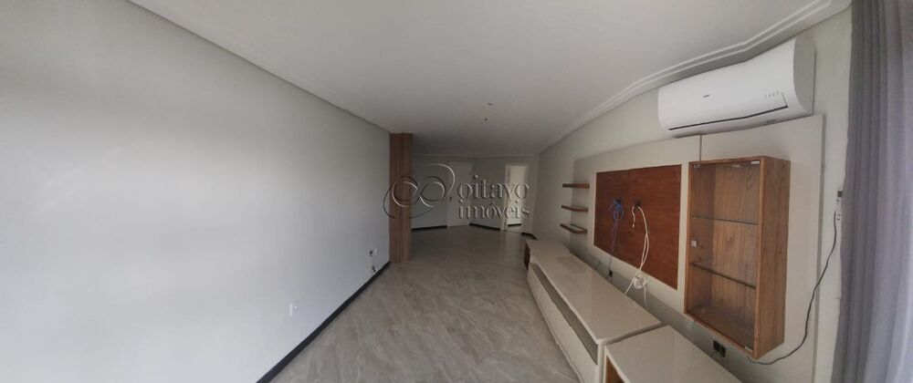 Apartamento à venda com 3 quartos, 157m² - Foto 3