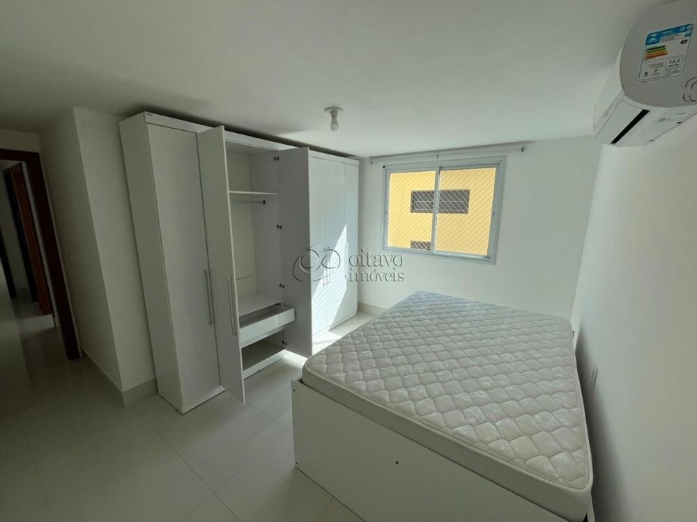 Apartamento para alugar com 3 quartos, 135m² - Foto 2