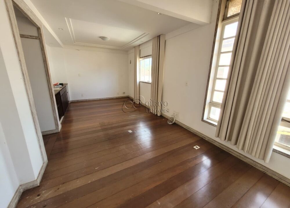 Casa à venda e aluguel com 4 quartos - Foto 4