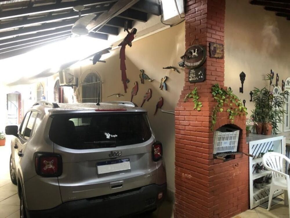 Casa à venda e aluguel com 4 quartos, 515m² - Foto 3