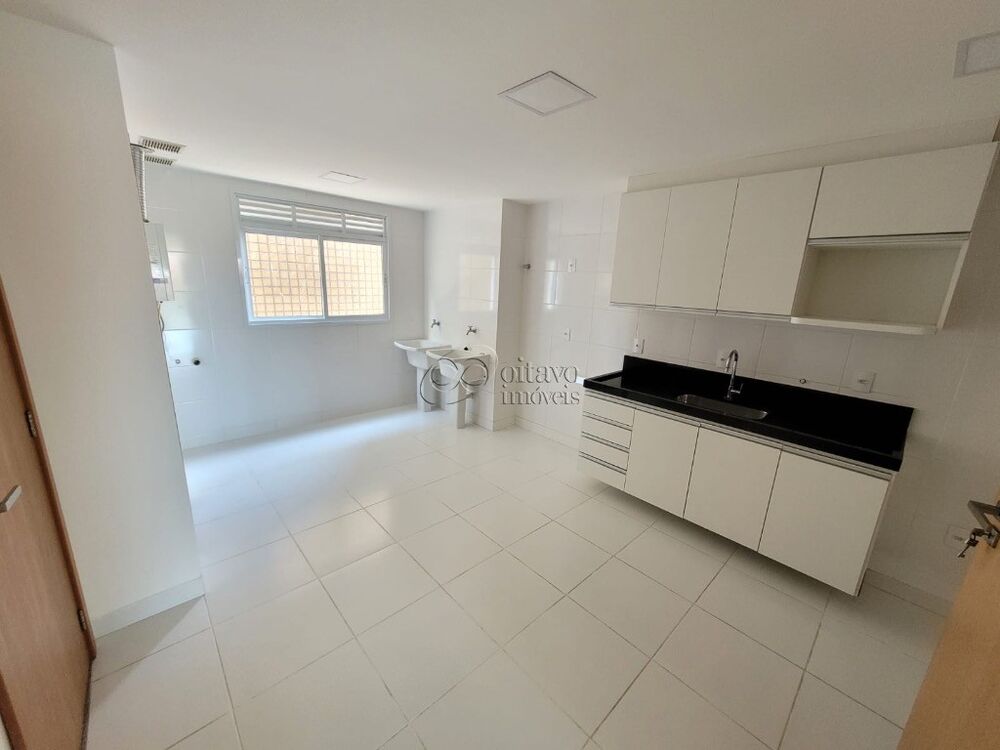 Apartamento à venda com 3 quartos, 130m² - Foto 4