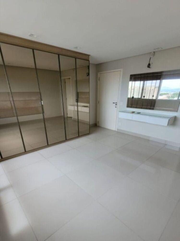 Apartamento à venda com 3 quartos, 77m² - Foto 2