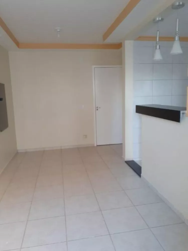 Apartamento à venda com 3 quartos, 70m² - Foto 4