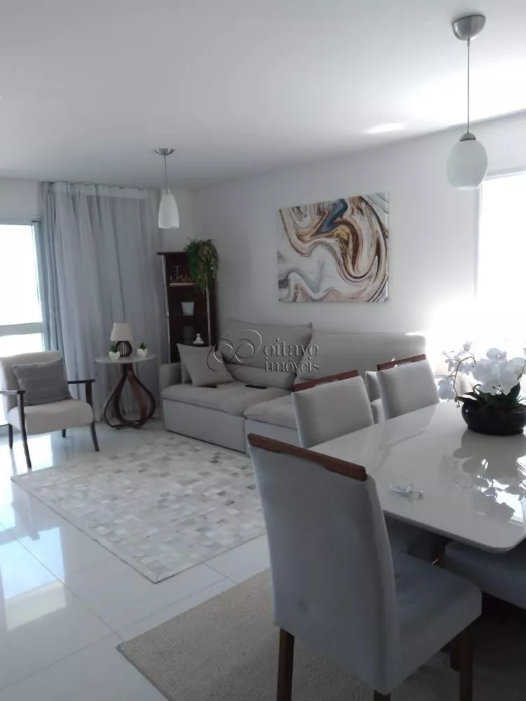 Cobertura, 3 quartos, 230 m² - Foto 2