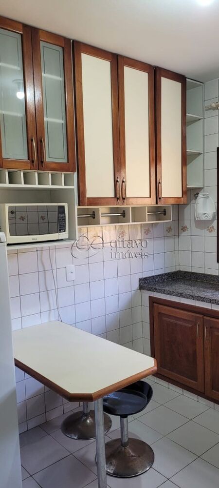 Casa à venda com 2 quartos, 110m² - Foto 3