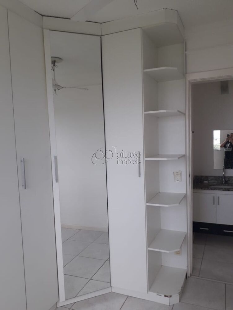Apartamento à venda com 3 quartos, 80m² - Foto 4