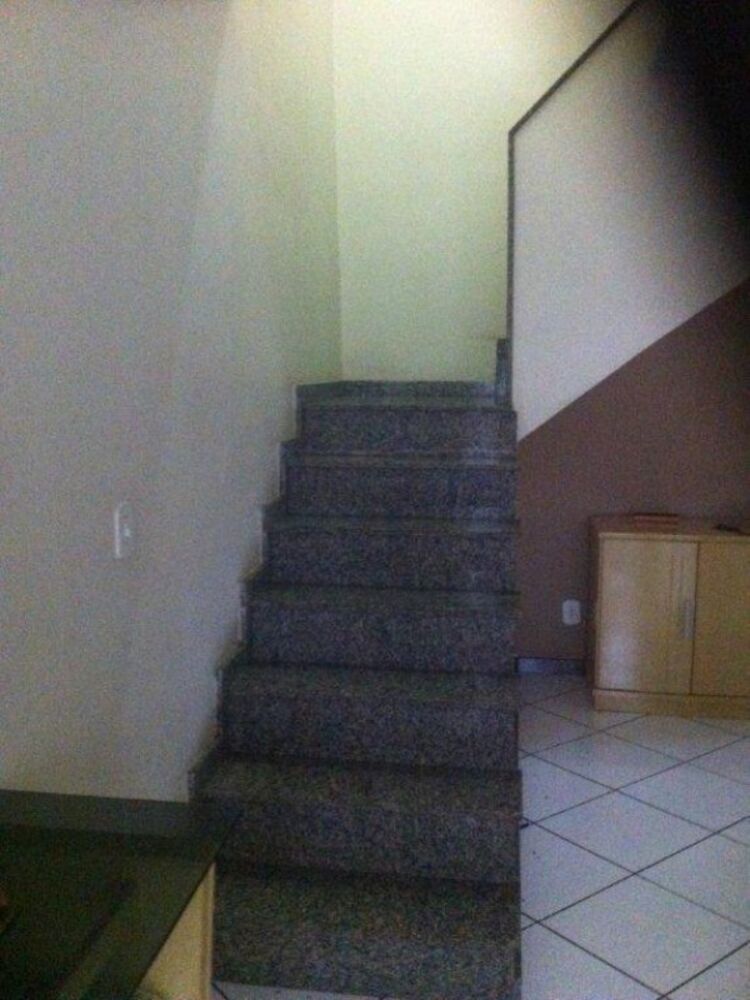 Casa à venda com 4 quartos, 250m² - Foto 16