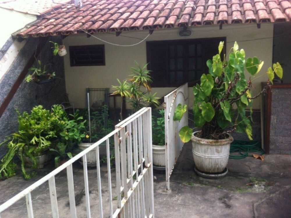 Casa à venda com 4 quartos, 250m² - Foto 29