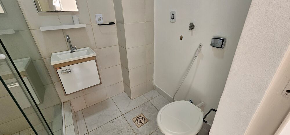 Apartamento para alugar com 1 quarto, 45m² - Foto 4