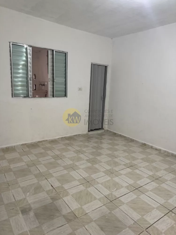 Casa à venda e aluguel com 3 quartos, 170m² - Foto 2