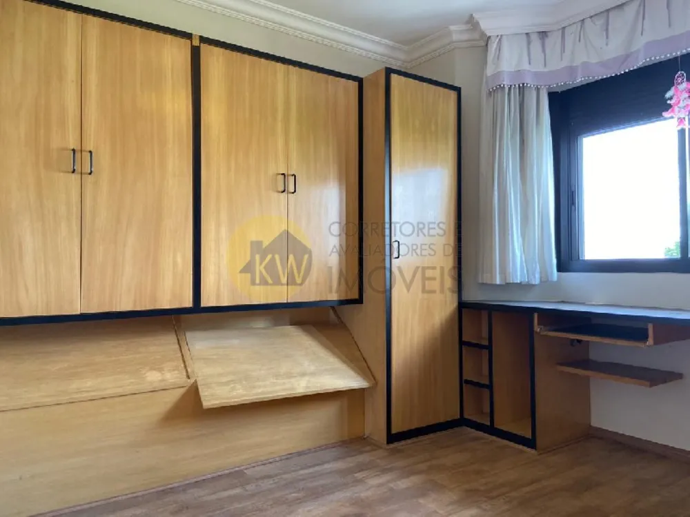 Apartamento, 4 quartos, 246 m² - Foto 2