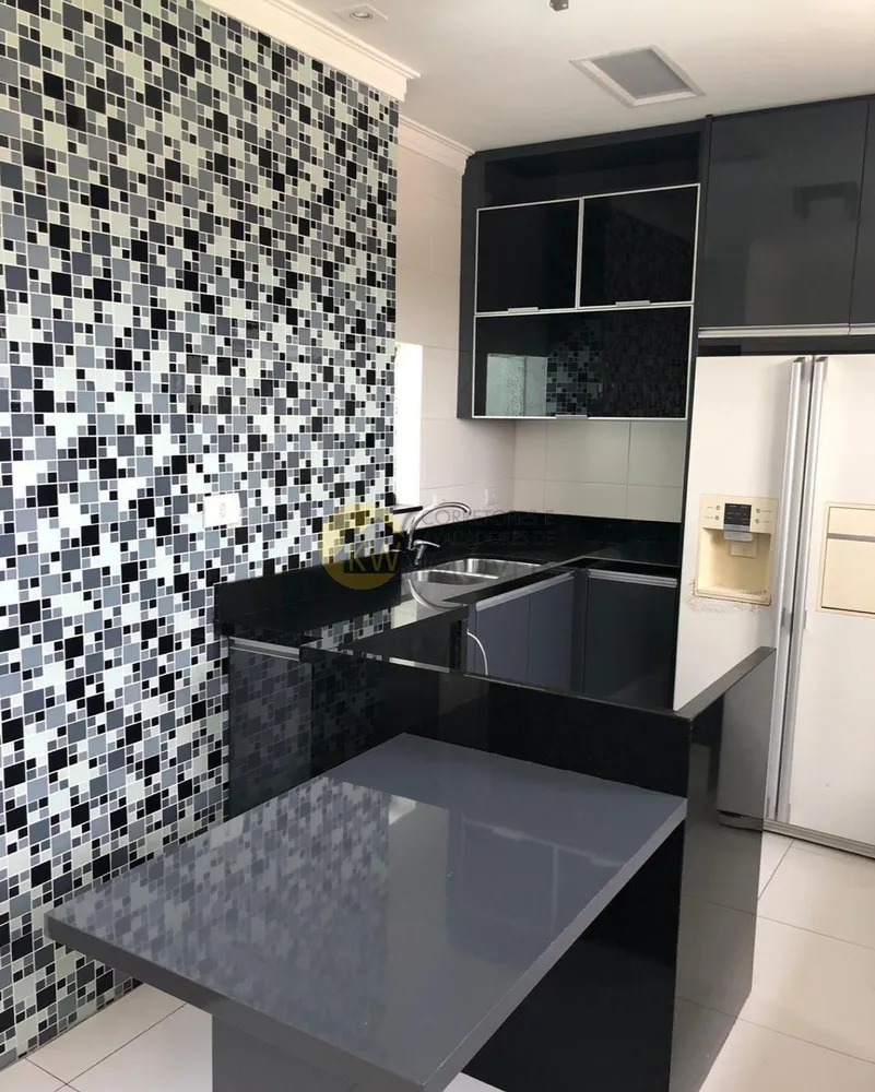 Cobertura, 3 quartos, 210 m² - Foto 8