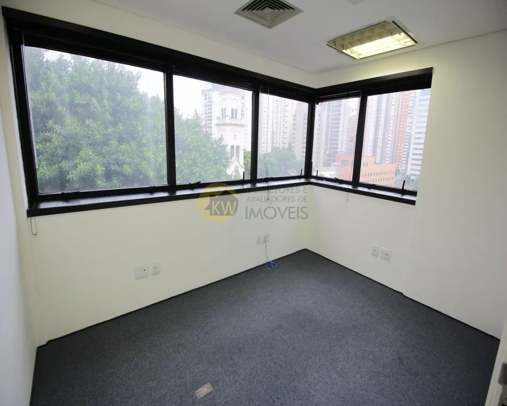 Conjunto Comercial-Sala à venda e aluguel com 1 quarto, 60m² - Foto 2