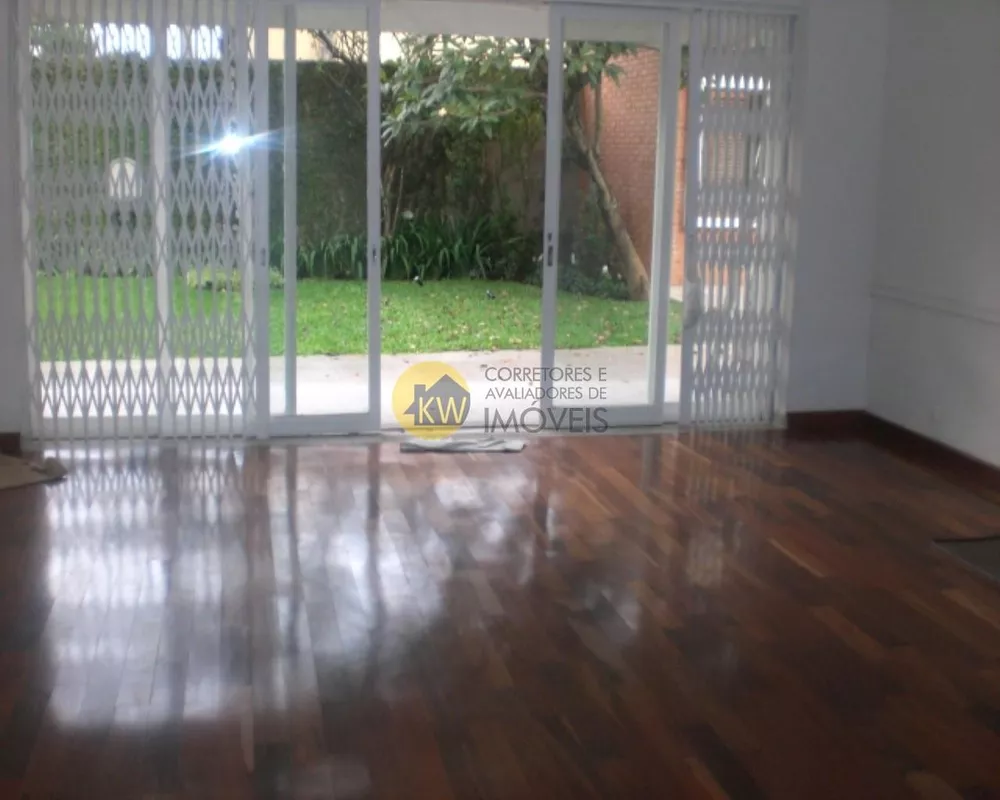 Casa de Vila à venda com 3 quartos, 350m² - Foto 7