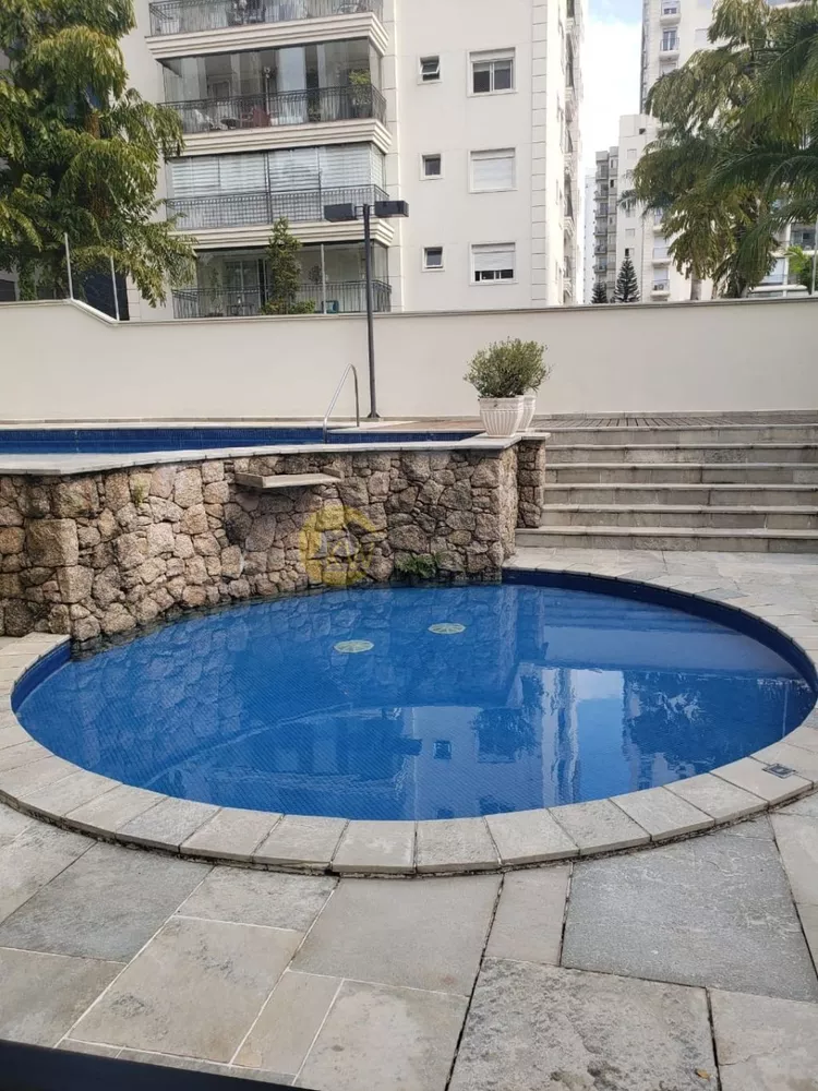 Apartamento à venda e aluguel com 3 quartos, 200m² - Foto 6