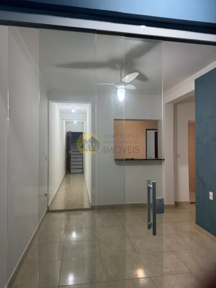 Casa para alugar com 1 quarto, 80m² - Foto 3