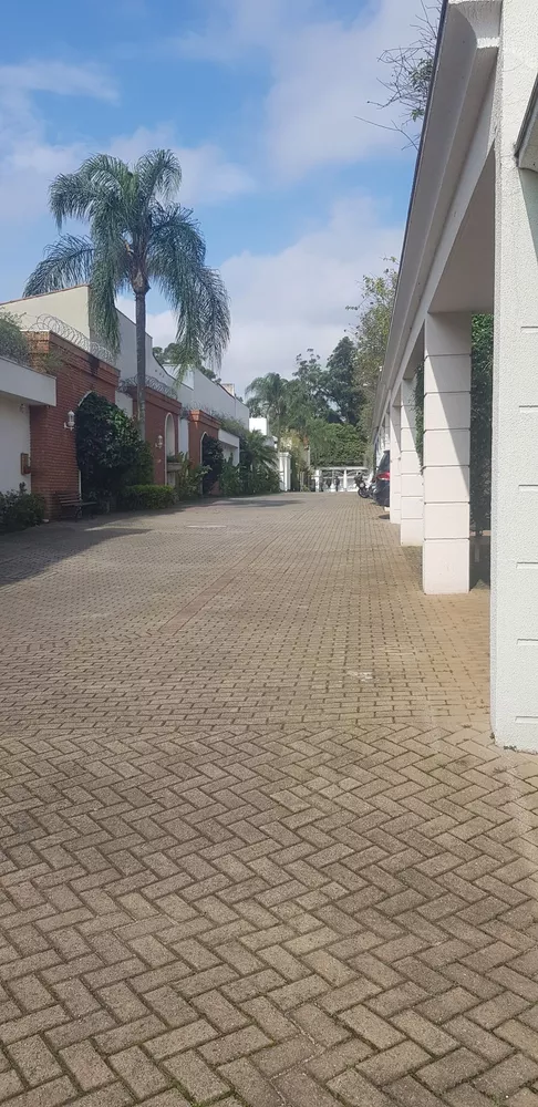 Casa de Condomínio à venda e aluguel com 4 quartos, 240m² - Foto 3