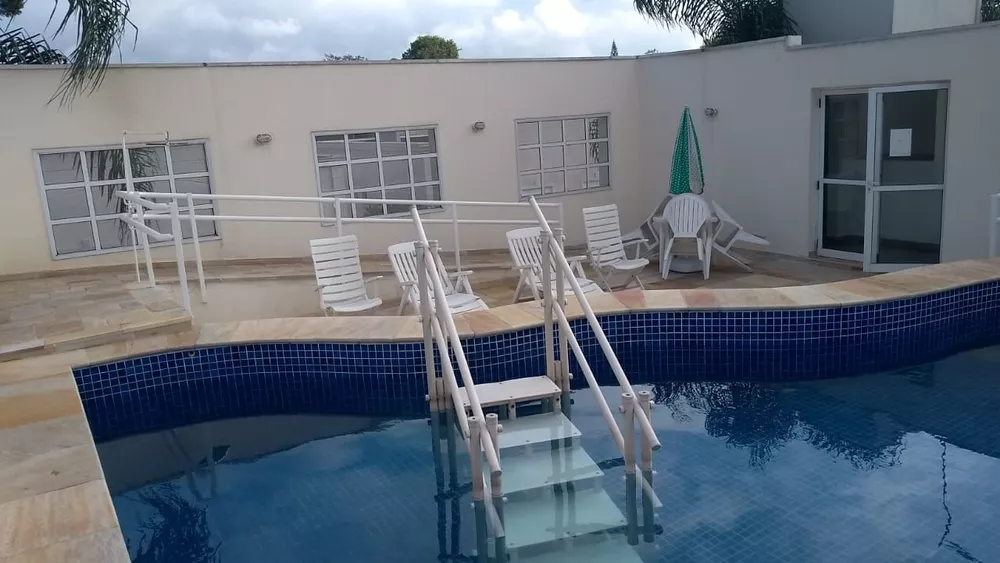 Casa de Condomínio à venda e aluguel com 4 quartos, 240m² - Foto 1