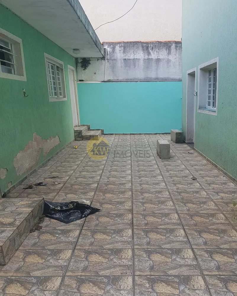 Casa à venda e aluguel com 3 quartos, 180m² - Foto 4