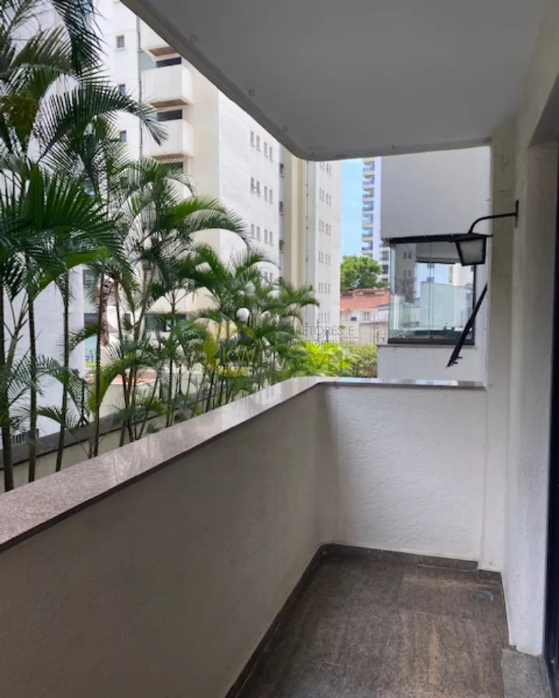 Apartamento para alugar com 3 quartos, 100m² - Foto 4