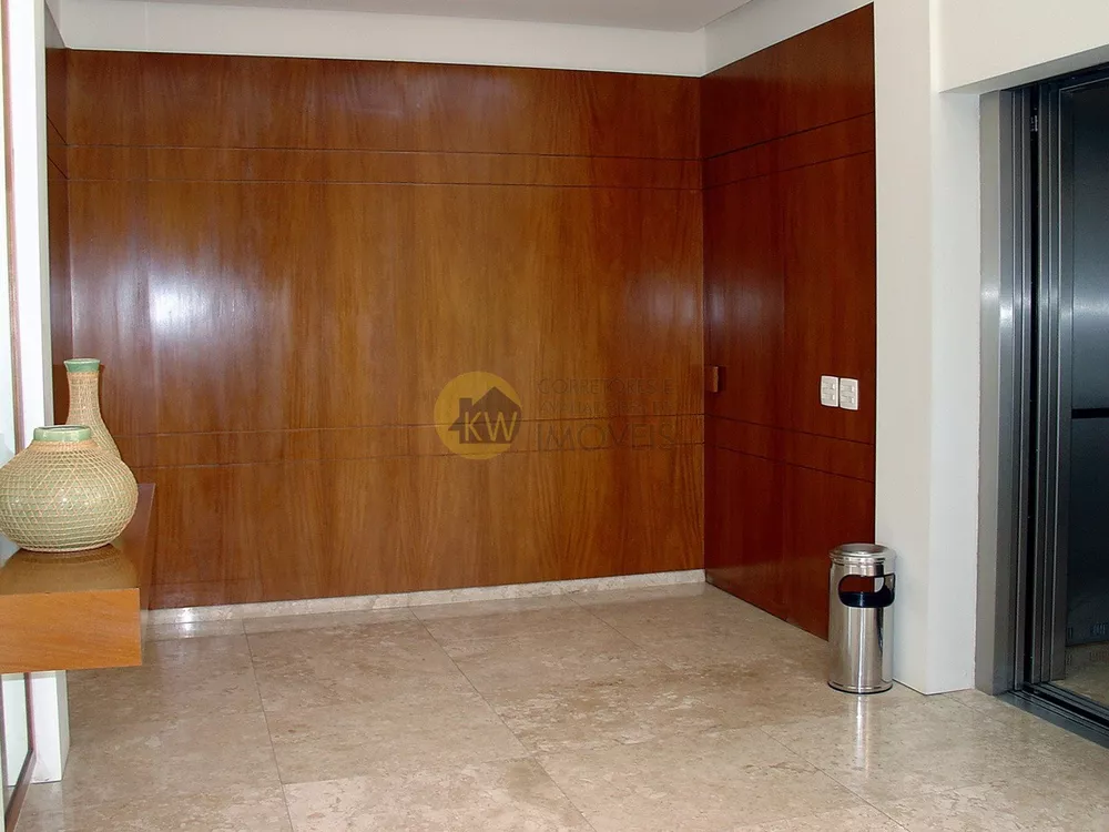 Apartamento à venda com 4 quartos, 205m² - Foto 4