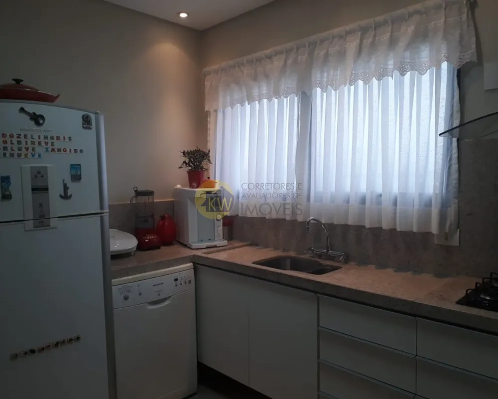 Apartamento, 3 quartos, 250 m² - Foto 1