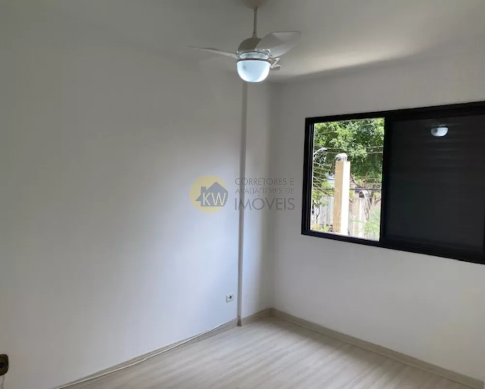 Apartamento à venda com 3 quartos, 117m² - Foto 2