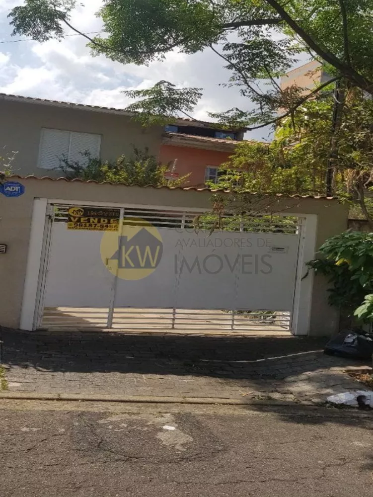 Casa à venda e aluguel com 3 quartos, 170m² - Foto 1