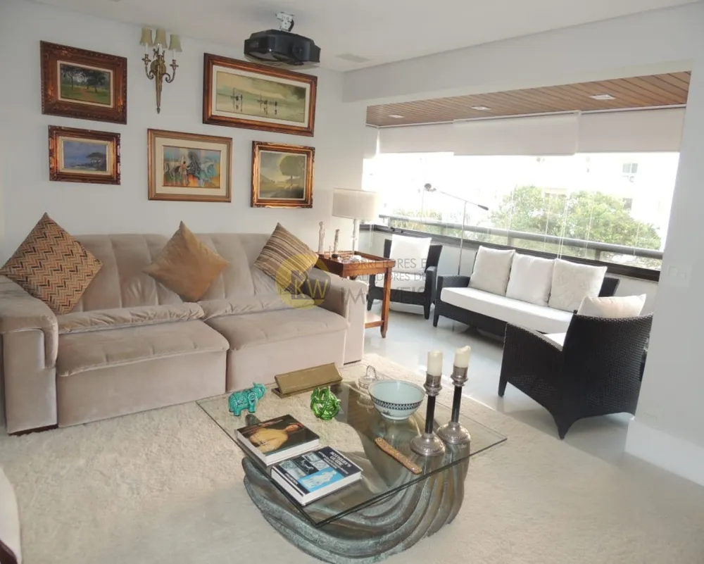 Apartamento, 3 quartos, 240 m² - Foto 10