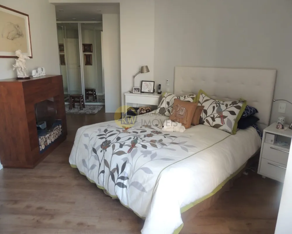 Apartamento, 3 quartos, 240 m² - Foto 4