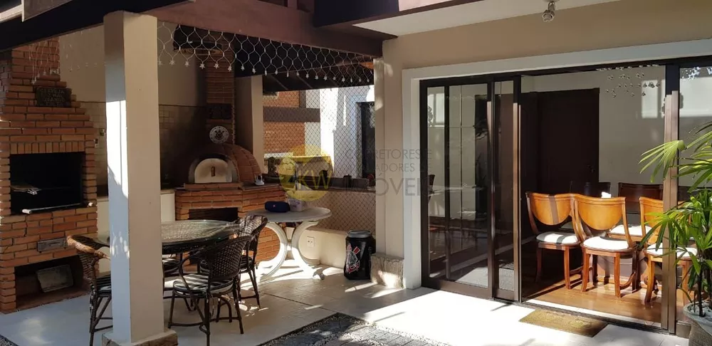 Casa de Condomínio à venda com 4 quartos, 271m² - Foto 4