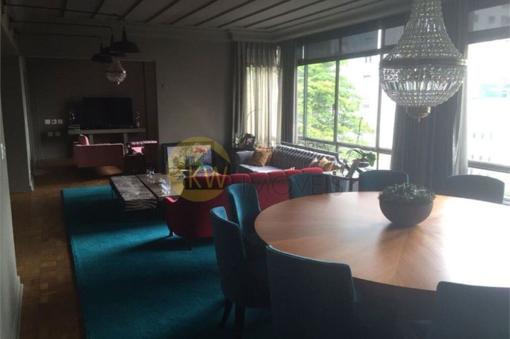 Apartamento, 4 quartos, 250 m² - Foto 1