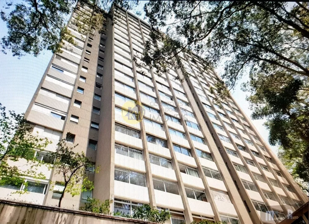 Apartamento à venda com 4 quartos, 225m² - Foto 1