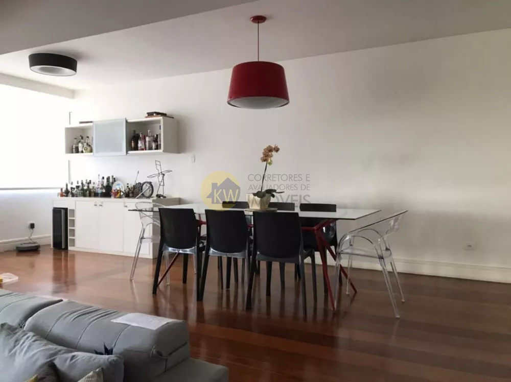 Apartamento à venda com 4 quartos, 225m² - Foto 6