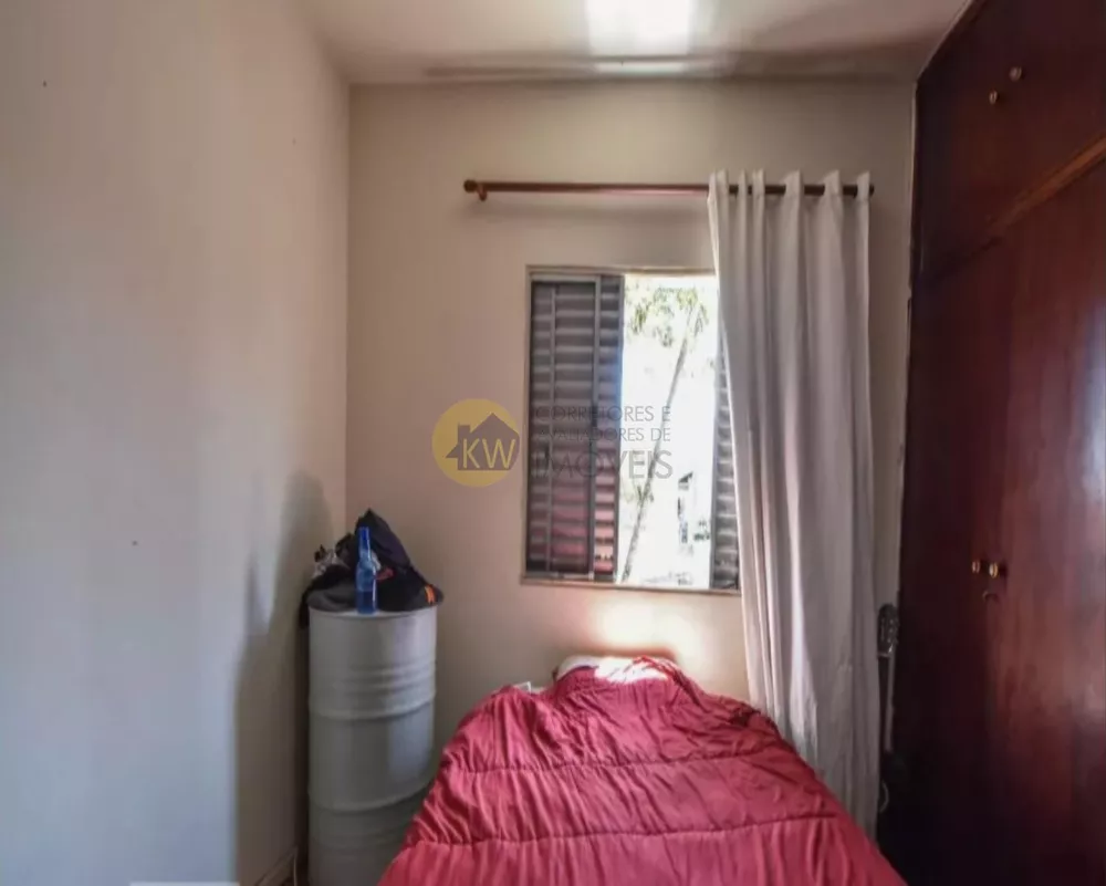 Casa à venda com 3 quartos, 180m² - Foto 3