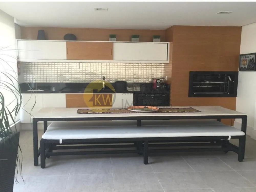 Apartamento, 4 quartos, 205 m² - Foto 2