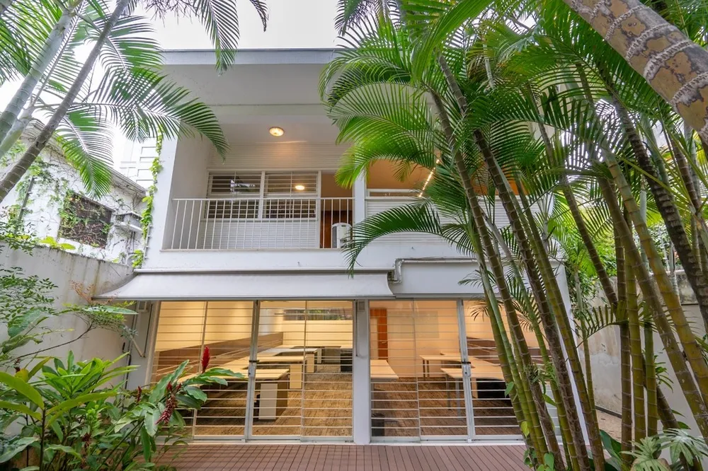 Casa, 3 quartos, 216 m² - Foto 1