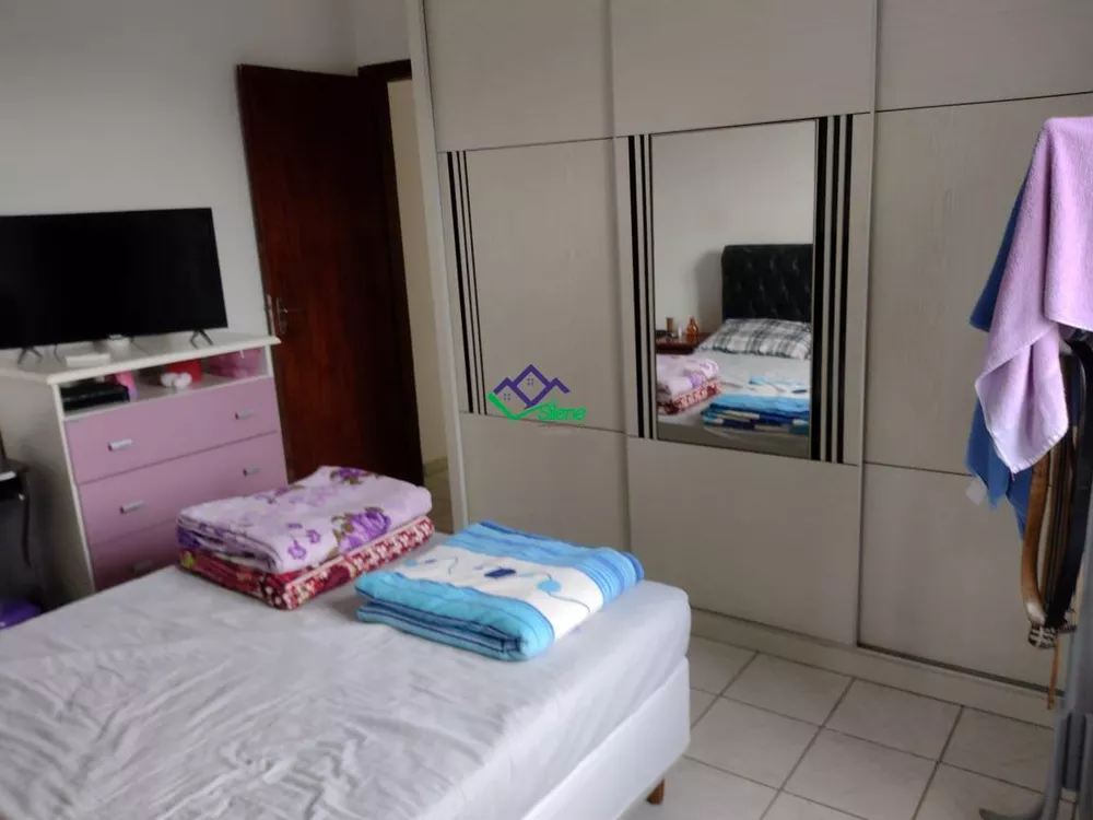 Apartamento à venda com 3 quartos, 84m² - Foto 4