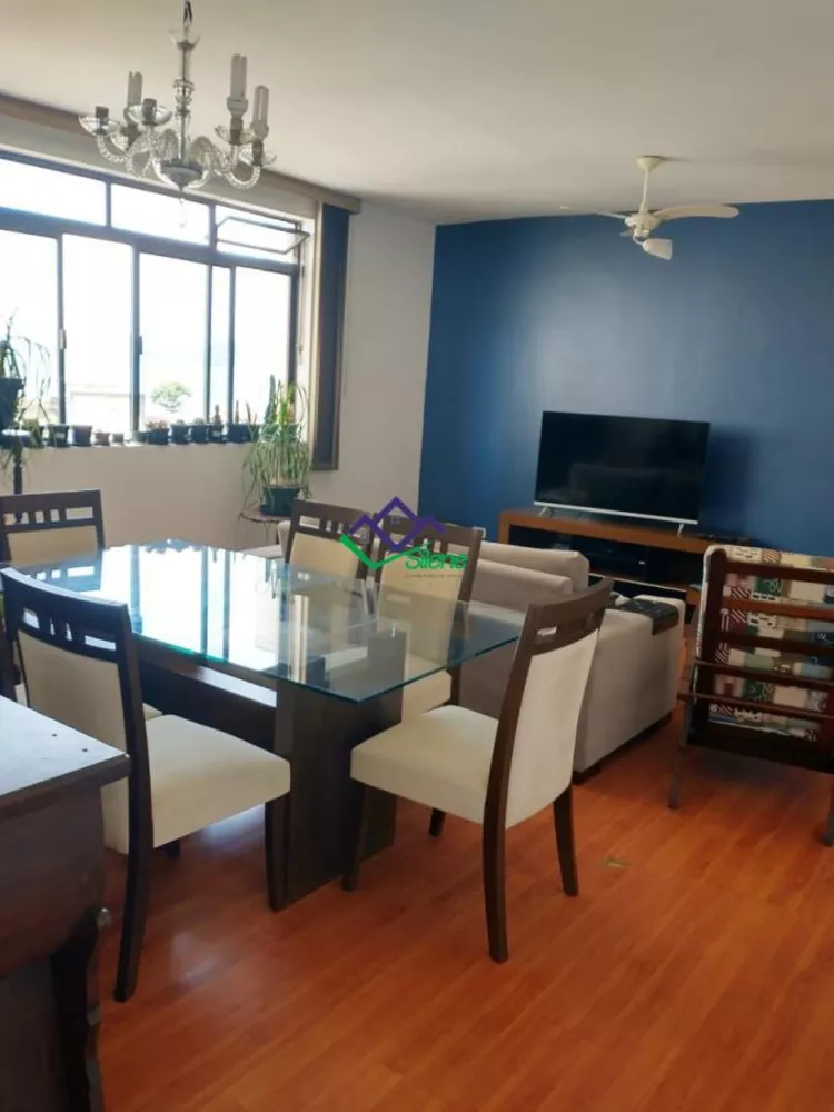 Apartamento à venda com 3 quartos, 124m² - Foto 1