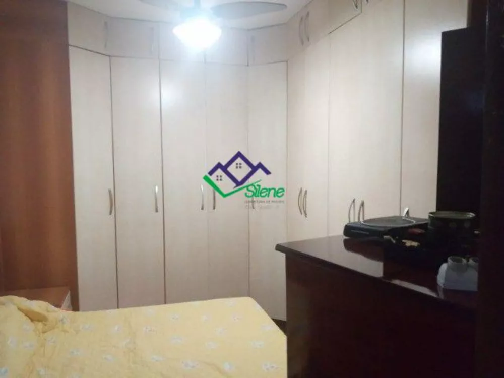 Apartamento à venda com 3 quartos, 80m² - Foto 2