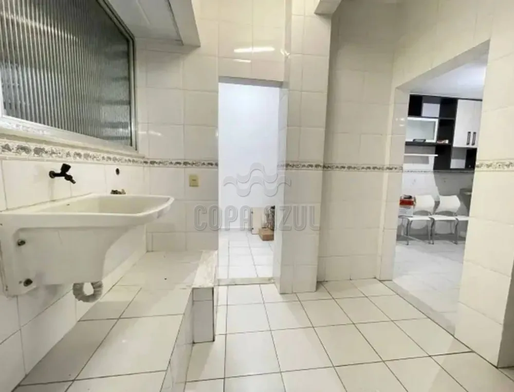 Apartamento, 3 quartos, 187 m² - Foto 2