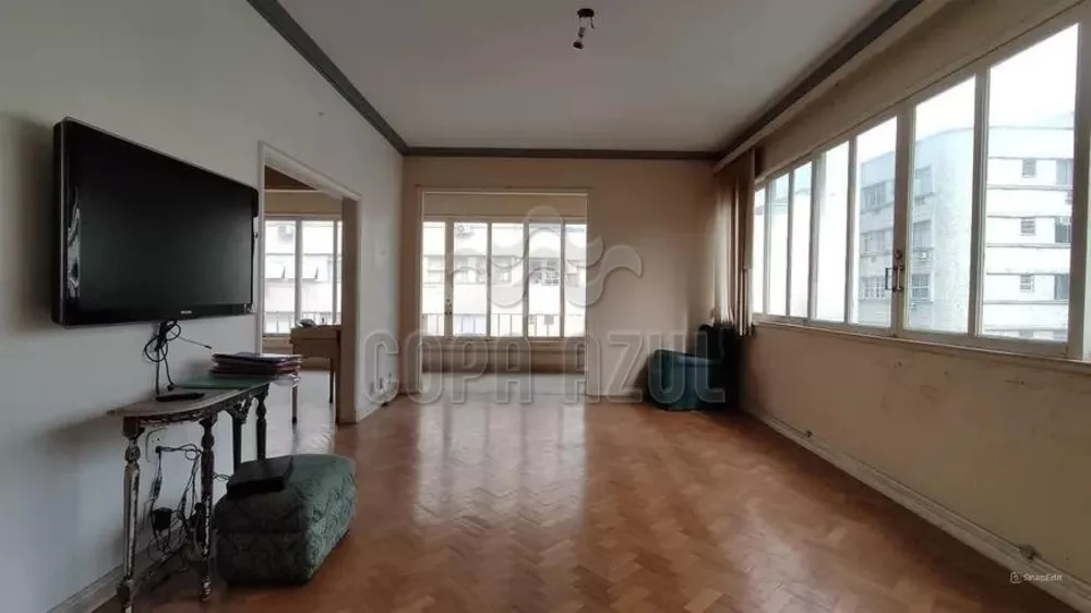 Apartamento à venda com 3 quartos, 194m² - Foto 4