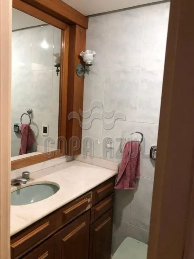Apartamento à venda com 2 quartos, 100m² - Foto 18