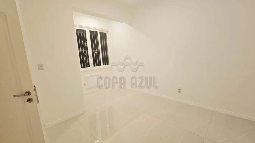 Apartamento, 3 quartos, 187 m² - Foto 2
