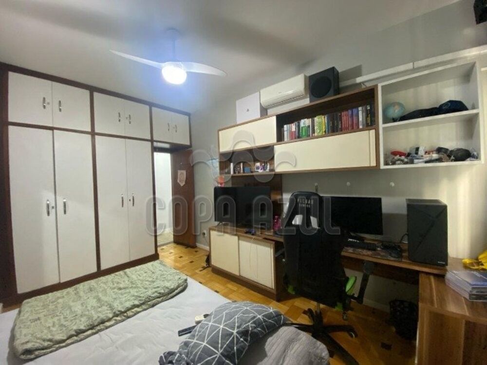 Apartamento à venda com 4 quartos, 242m² - Foto 30